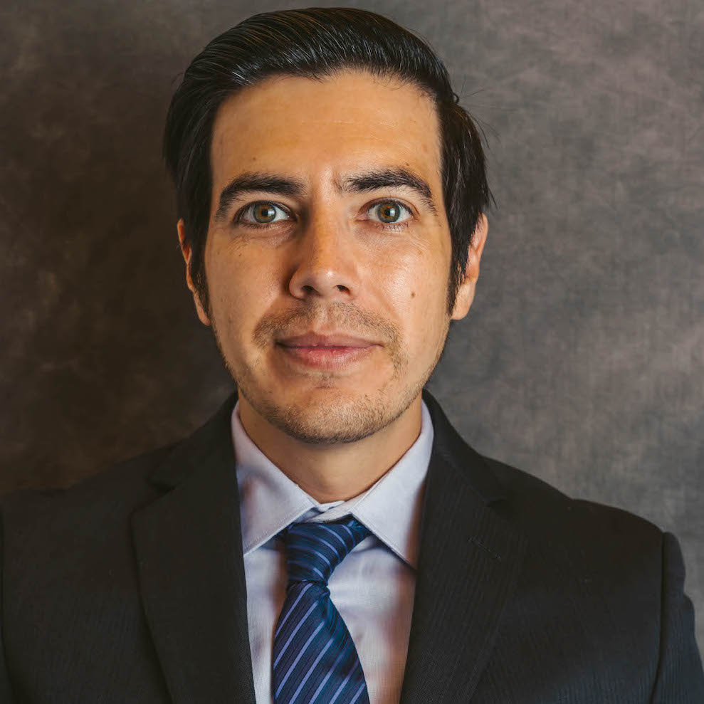 A logo picture of Carlos Castillo